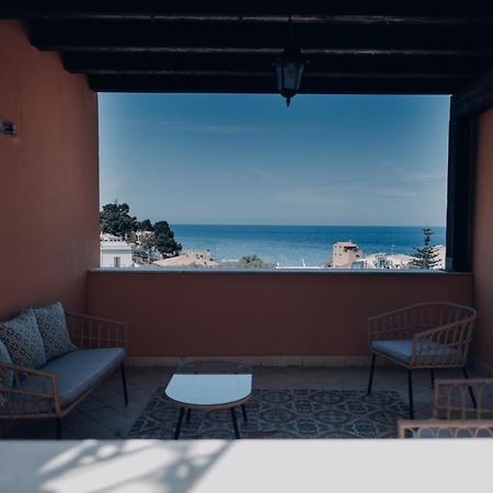 Hotel Borgo Di Ciaula ซานตาฟลาวิอา ภายนอก รูปภาพ