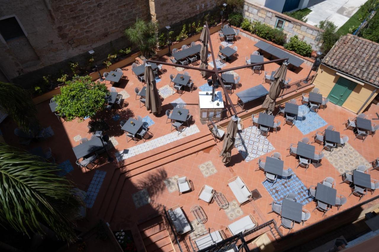 Hotel Borgo Di Ciaula ซานตาฟลาวิอา ภายนอก รูปภาพ